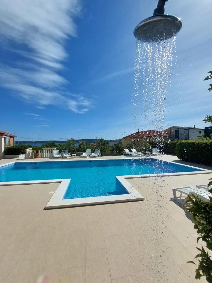 Apartments Zulim Trogir Eksteriør billede